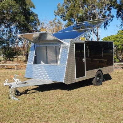 SH2900 ST Black Left/Front Open window and Roof with Door